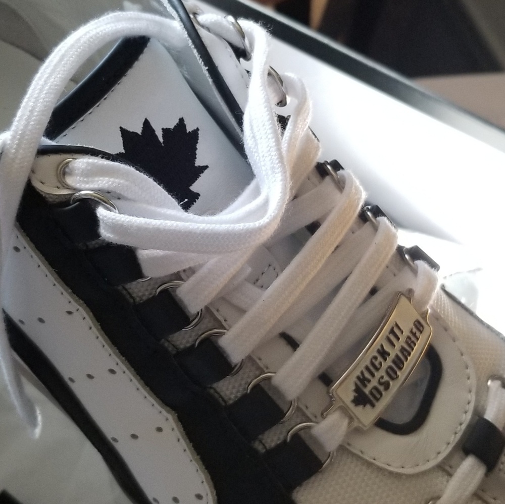 Dsquared - Picture 3 of 3